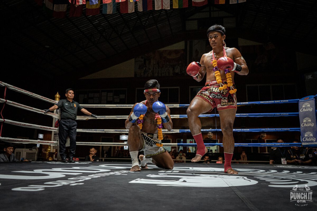 Die Bedeutung von Wai Kru und Mongkon in Muay Thai Die Bedeutung von Wai Kru und Mongkon in Muay Thai