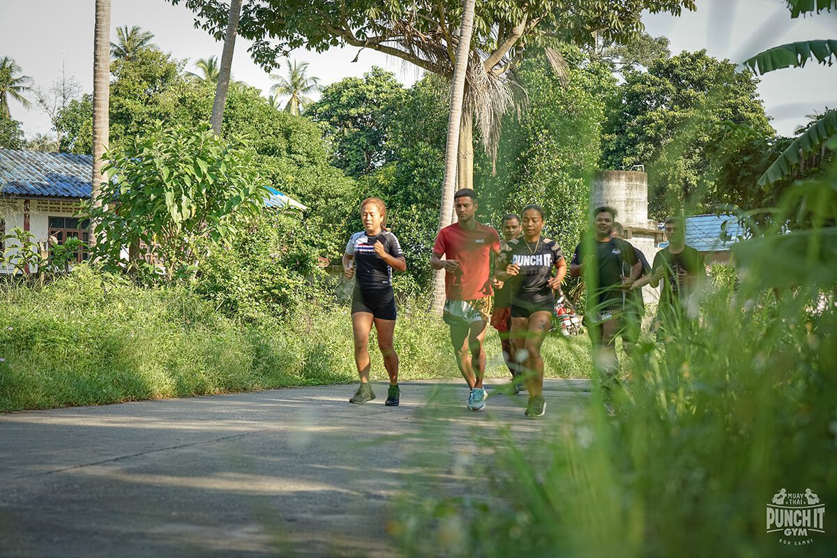 Can I Travel to Thailand to Train Muay Thai Alone as a Woman