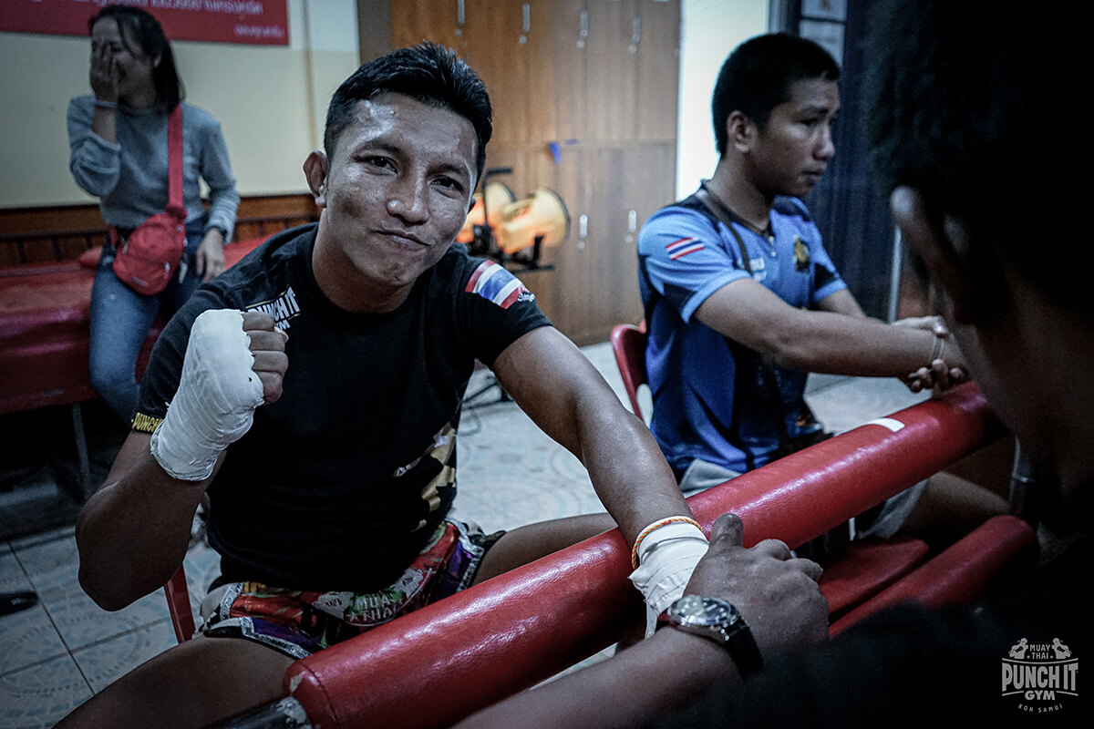 When is the Right Age to Start Fighting in Muay Thai