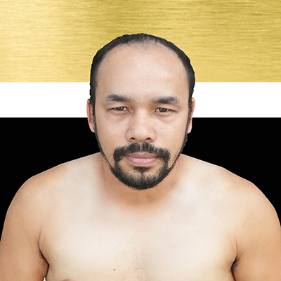 Punch it Gym, Lek, Trainer